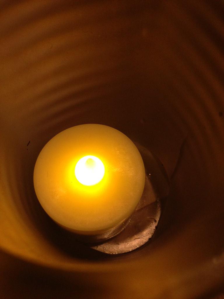 AlulaLighting's tweet photo. Exploring light at #ialdchasedark #ialdtoronto http://t.co/lqWMXwvlb1