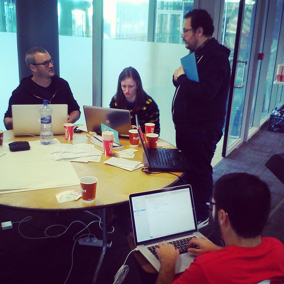 SpendBrighter's tweet photo. Enterpreneurs don't take breaks #ideastarterhq #spendbrighter http://t.co/AnfdMfgtTK