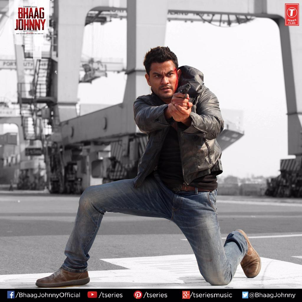 BhaagJohnny's tweet photo. When fighting back is the only way out ! #BhaagJohnny http://t.co/IfnWuzdJfP