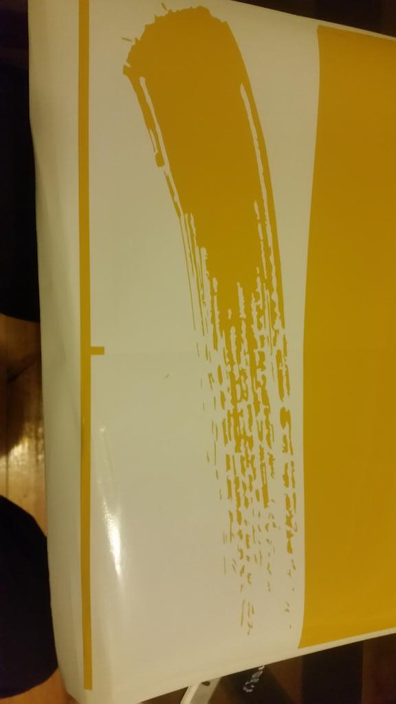 Sticky_Bitz tweet picture