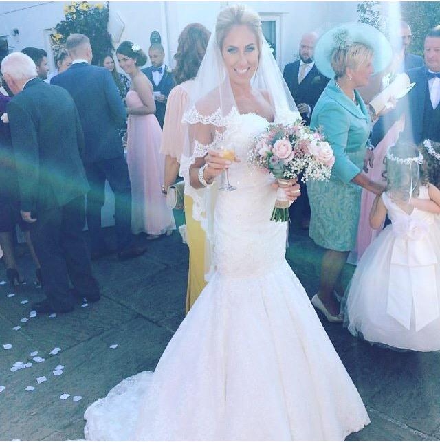 NinaBeth86's tweet photo. Mr &amp; Mrs Bayliss ❤️❤️ http://t.co/eZKgf1MMZq