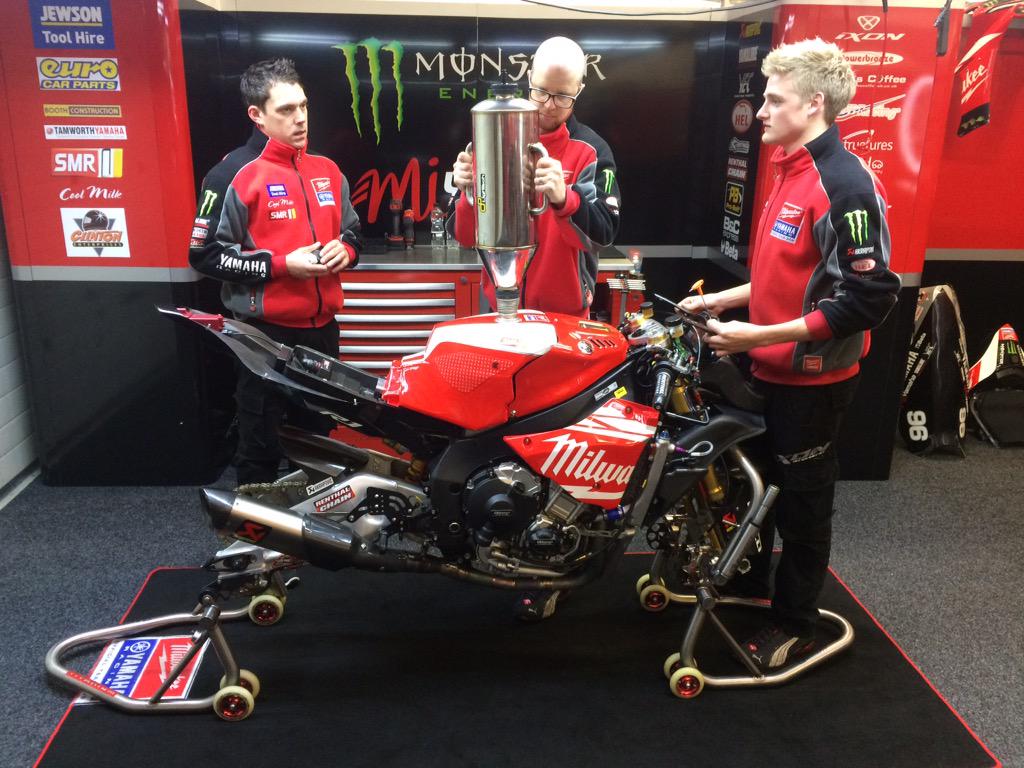 <a href="/MilwaukeeYamaha/">Milwaukee Yamaha</a> #96 R1 ready for <a href="/OfficialBSB/">British Superbike Championship</a> action today!!! <a href="/shaunnmuir/">Shaun Muir</a> @mickshanleysmr <a href="/stevendbradley/">♉$t€v€n B®@d|€¥™ 💜🇺🇦</a> #raceday