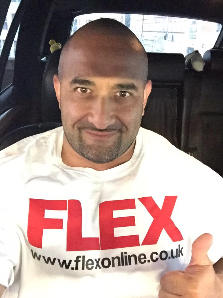 GarnellGN's tweet photo. Good luck from us,Team @FlexMagazineUK at another great @UKBFFofficial finals today,#dazthebull  #flexmagazine http://t.co/IJdvtF4YPf
