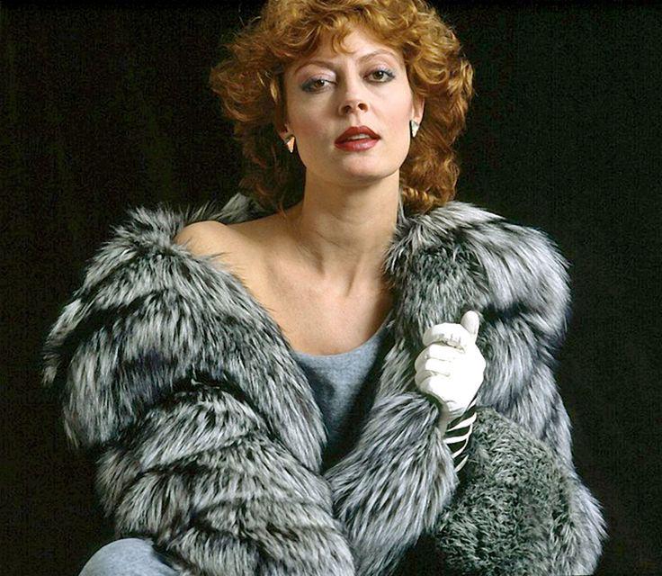 A very happy FURRY BIRTHDAY to Academy Award and BAFTA Award winning American actress Susan Sarandon. 