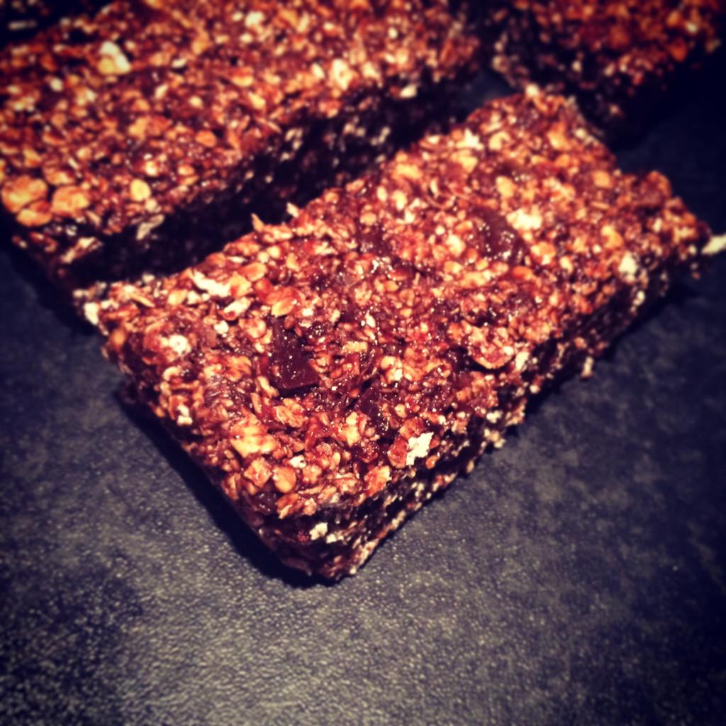 Need something to grab and go? Check out our No Bake Breakfast Protein Bars.. full recipe link in our bio. #food #fit