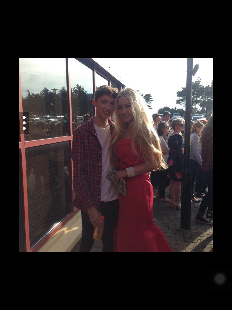  happy birthday pia, enjoy ur home town of guan nd have the best cos cos ur Pia Mia love u ugly x x x 