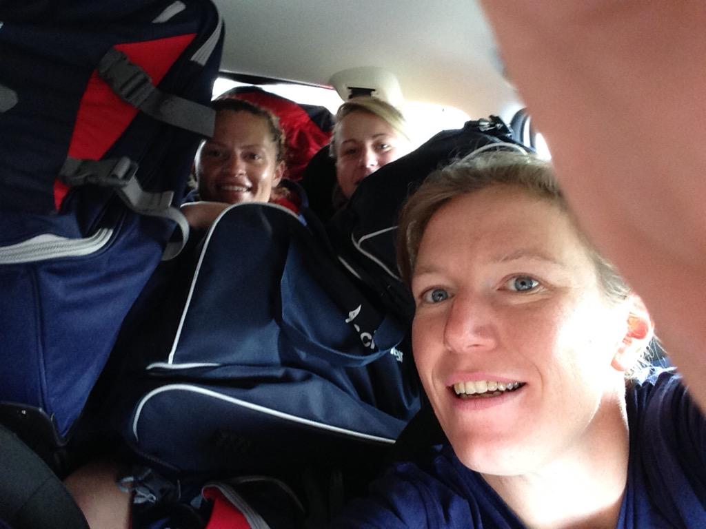 RockyClark_1's tweet photo. A bonus of being the elder in the squad @Blackburn9 @CourtJGill I get the front seat #SquashIn #NewKit #PeaHeads http://t.co/C37RO2sqJe