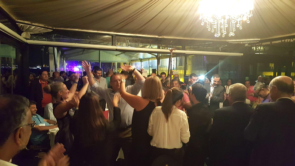 Turkishchapter's tweet photo. Feriye Restoran'daki akşam yemeği
Dinner at Feriye Restaurant
#RALCRC2015İstanbul #ASHRAE #ASHRAETC http://t.co/OhMePk334q