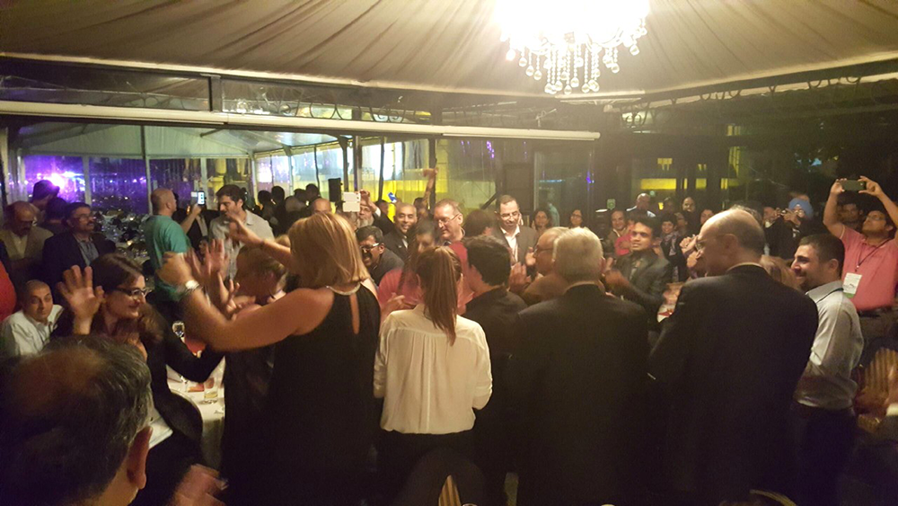 Turkishchapter's tweet photo. Feriye Restoran'daki akşam yemeği
Dinner at Feriye Restaurant
#RALCRC2015İstanbul #ASHRAE #ASHRAETC http://t.co/smV8sMBYEJ