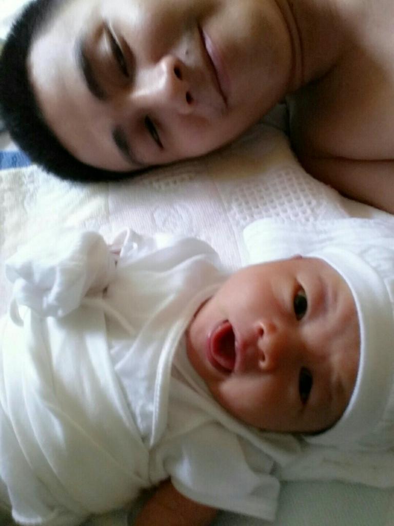 nad_fabian's tweet photo. Gwapo mg daddy ko:)) hahaha @Rshandrelle http://t.co/F9fNO36JZY