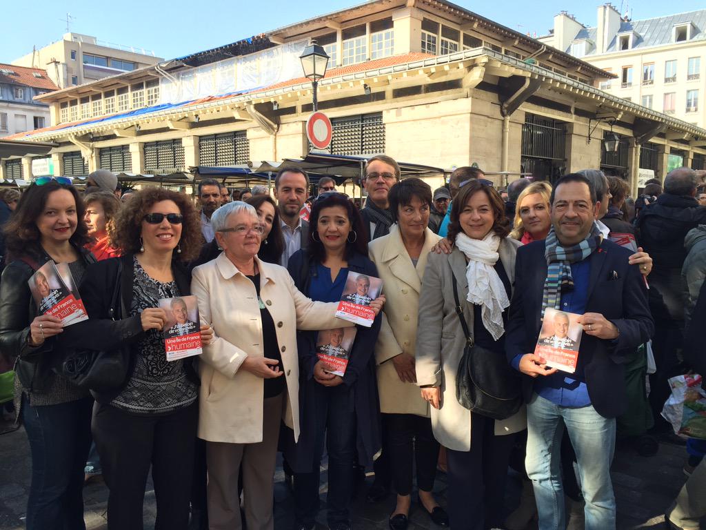 JeanLucRomero's tweet photo. Mobilisés #AvecPierre ! #Aligre #Paris12 @Baratti_Elbaz #AvecBarto http://t.co/pguoYNRBX7
