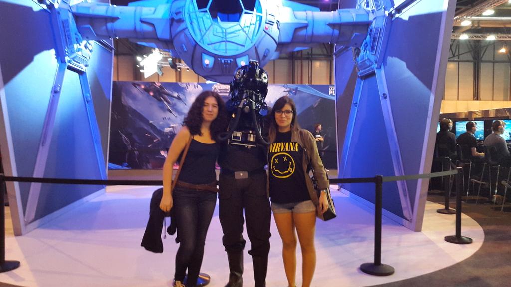 Intrawords's tweet image. Intrawords supporting the Empire... #MGW2015 @MadridGamesWeek