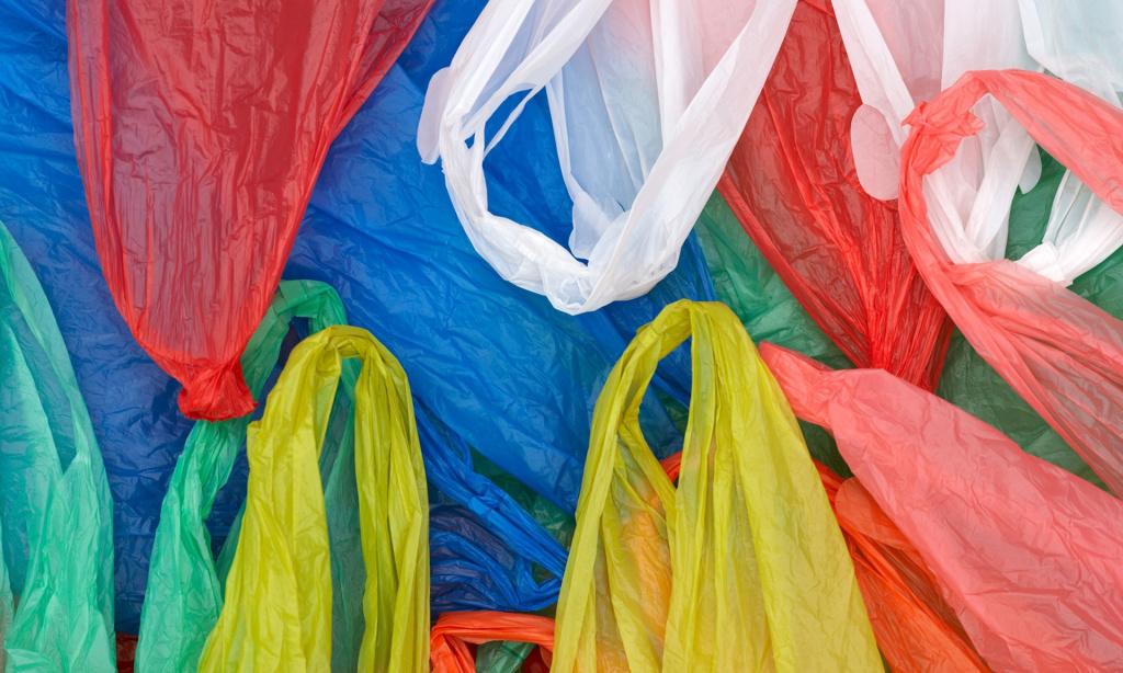 mySupermarket's tweet photo. 5 Reasons to Get Excited About the 5p Shopping Bag Charge http://t.co/dtHkUPYBNQ http://t.co/5vi9Lornhh
