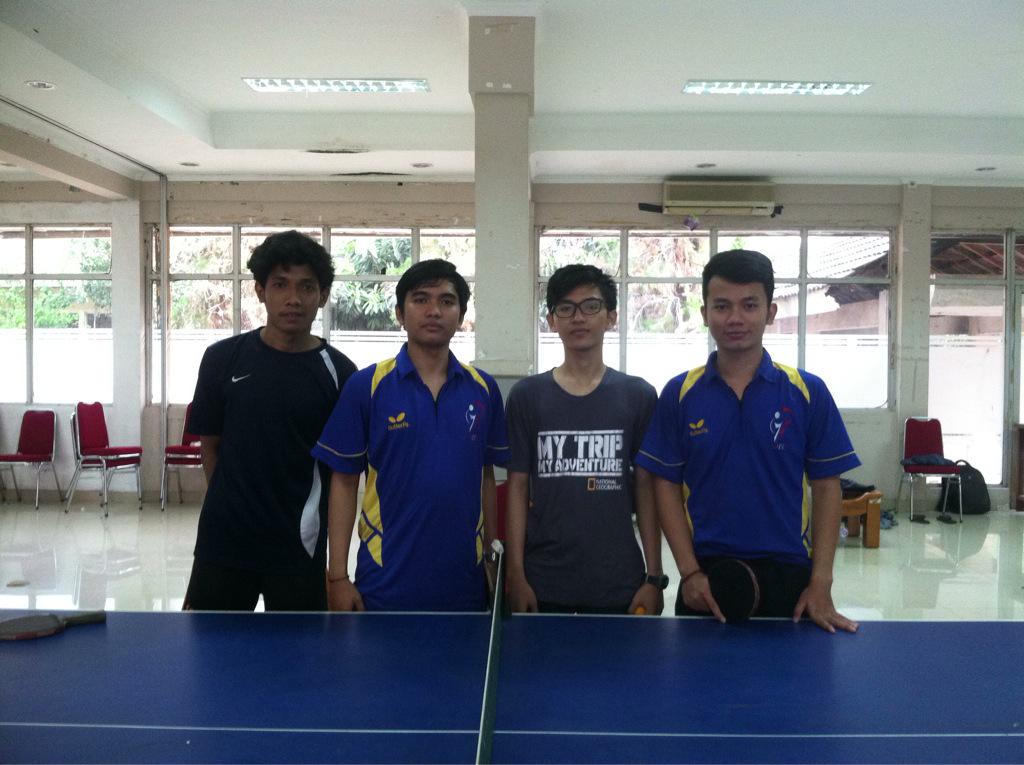pnjt32015's tweet photo. Pertandingan Final Single Putra Table Tennis Tournament Politeknik Negeri Jakarta 2015 antara Rizki Z. VS Hardi Dito http://t.co/9m3QxP9Ok9