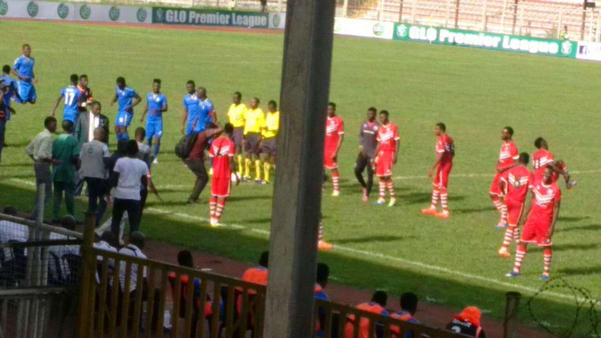 EnyimbaFC's tweet photo. We're set and ready to go! The #OrientalDerby always a special occasion. #HEAENY #ThreePointsOrNothing http://t.co/d1KUIIFtIO