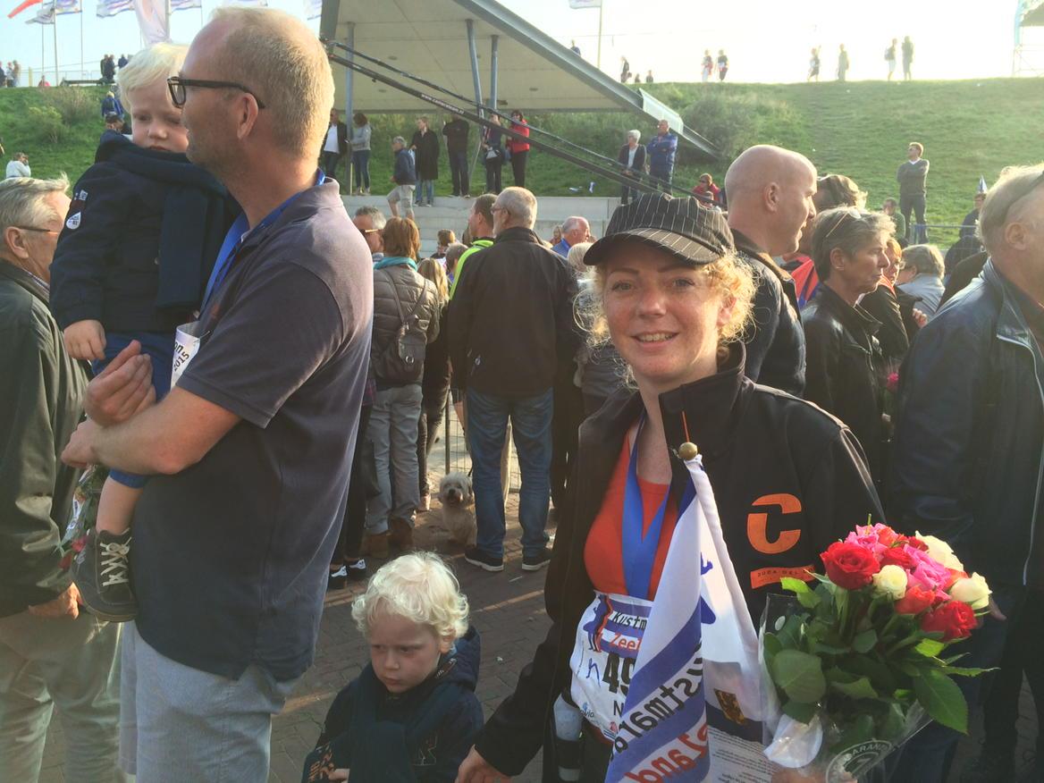 keesbierens's tweet image. #VVDZeeland is trots op statenlid Nicole Heerkens die de wandelmarathon heeft uitgelopen .... #kustmarathon