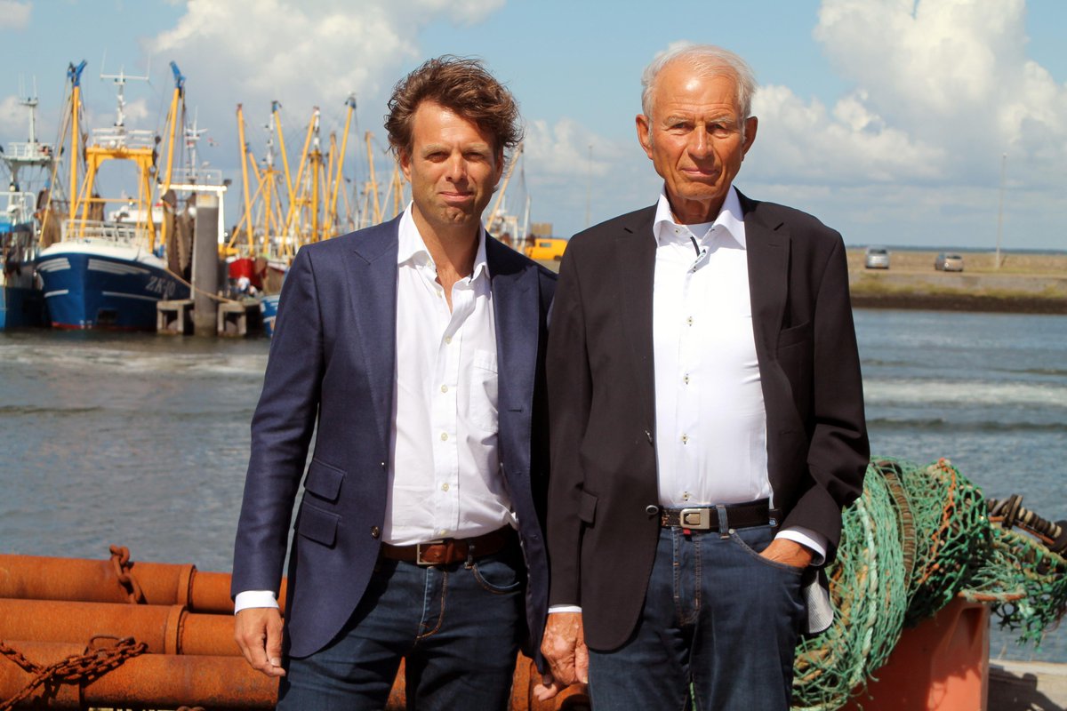FD_Nieuws's tweet photo. Nieuwe pelmachine maakt garnalen-express naar Marokko overbodig
http://t.co/Z9RSIWIHxV http://t.co/vZ6h1nBwqO
