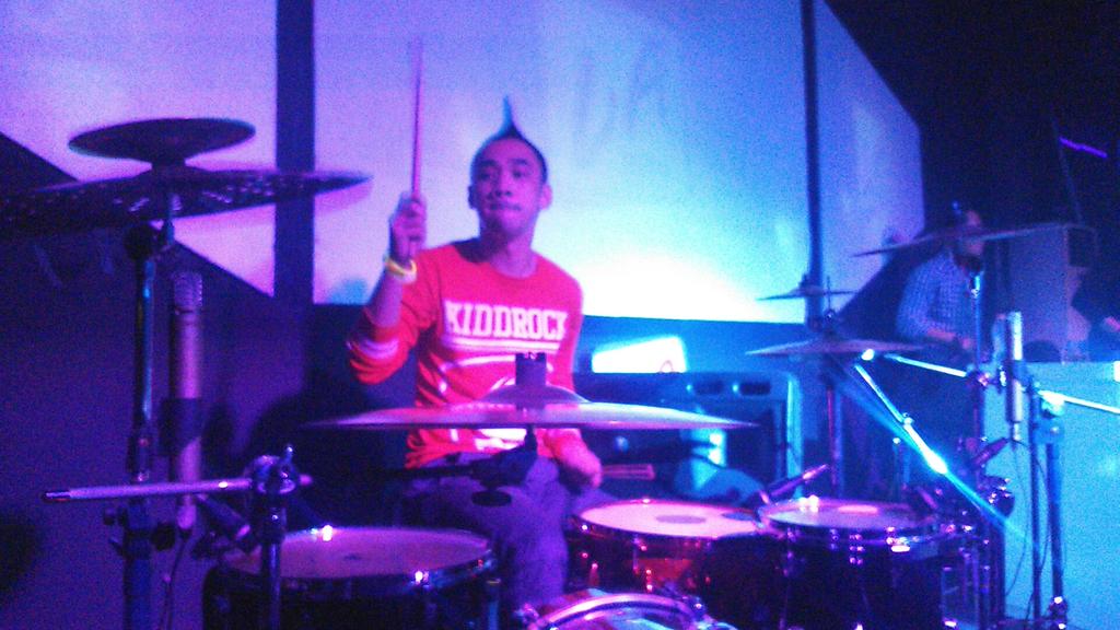 Abang @ikmaltobing semalam di <a href="/CrownDupan_Club/">CrownDupanClub</a> 🎉🎆😆