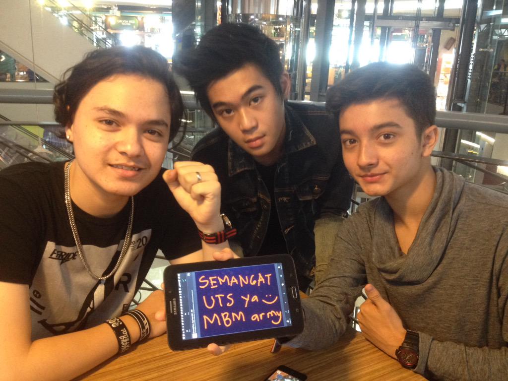 SemAngat ya yg UTS besok :)