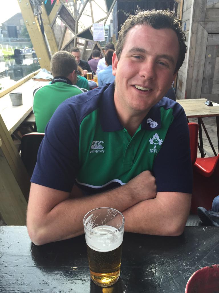 gleneely11's tweet photo. @IrishRugby @rugbyworldcup Ready to go here in London! #ShoulderToShoulder #ComeOnIreland #Bar90 #HackneyWick http://t.co/QBzHW7jfqq