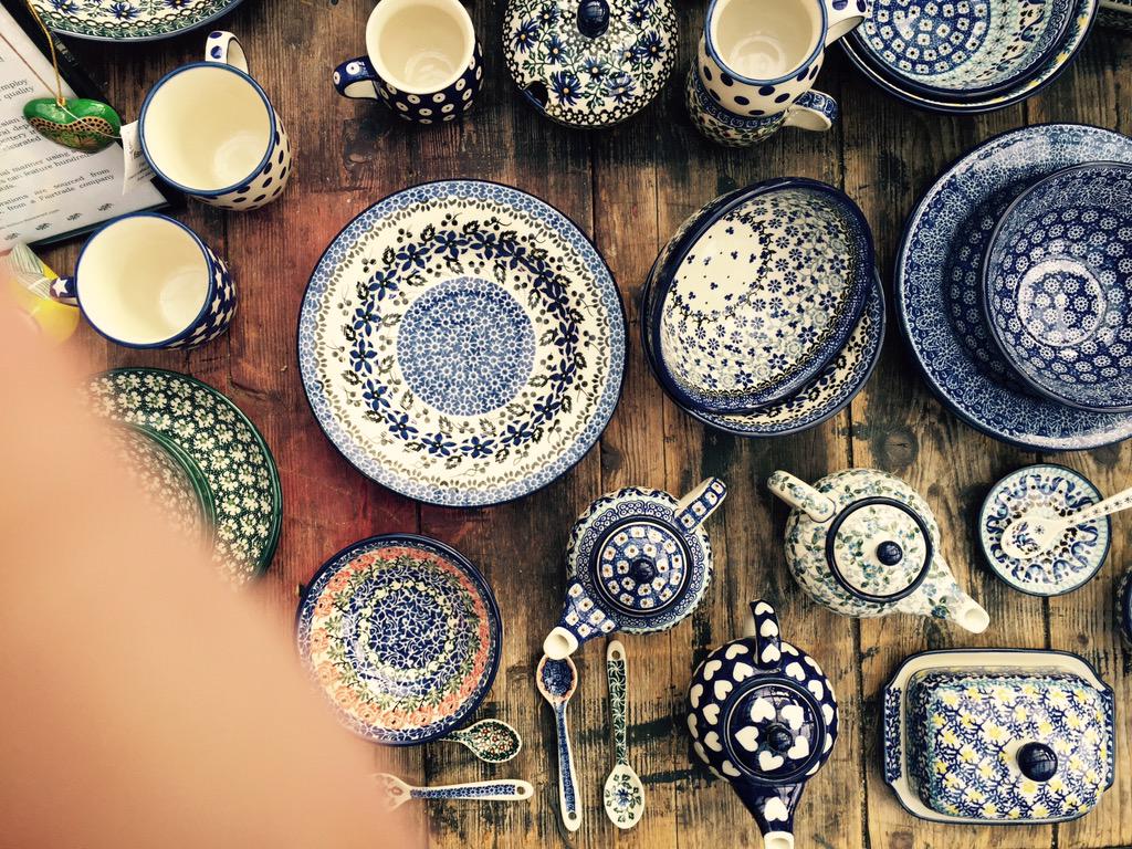 altrinchammkt's tweet image. Check out the beautiful traditional polish pottery at @FilipskiKirkus @altrinchammkt 10-4