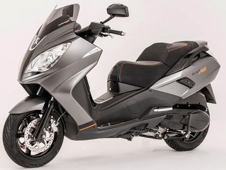 Cakep nih <a href="/detikcom/">detikcom</a>: Ini Skuter Bongsor Terbaru dari Peugeot de.tk/6Y04tE via <a href="/detikoto/">detikoto</a> "