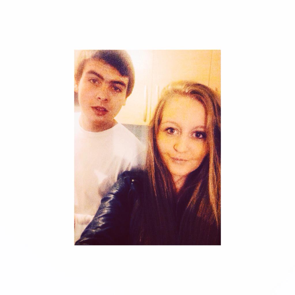 AmyCooper124's tweet photo. 🙊💏 http://t.co/gswe7w49yl