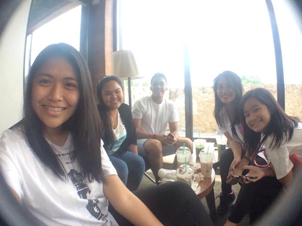 Laalarinlarin's tweet photo. Explored the entire city of tagaytay lol 💕👌 SML! Thank you guys. #DriverForADay @hanaabanador @jerixev_ @beamgpyo 😊🚗💨 http://t.co/u9Hk1Ugz1v