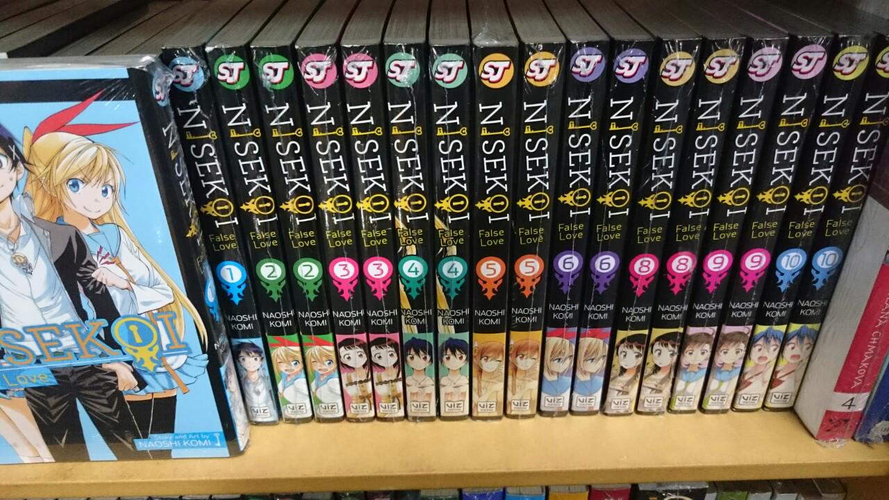 千棘推し Twitterren こちらは英語版のニセコイ これは9月に海外に行っていた時に店で見つけたやつです 現在 最新11巻の模様 海外でもニセコイは人気みたいで 次に行った時にはほとんどの巻が売り切れていました Http T Co Vzc8rvz1vp Twitter