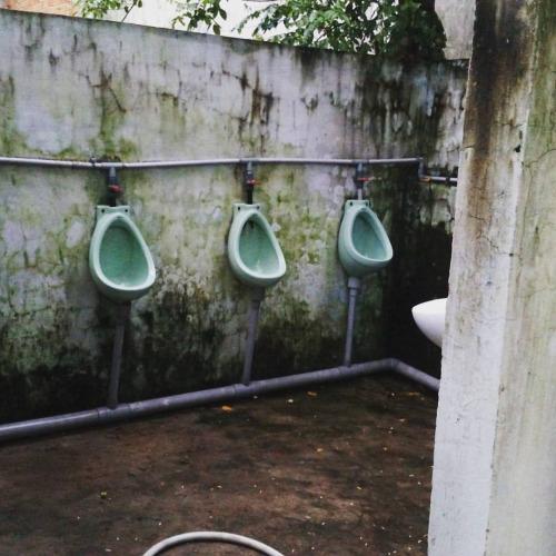 Space saving design with the benefits of open air freshness.... j.mp/1PXXhj0