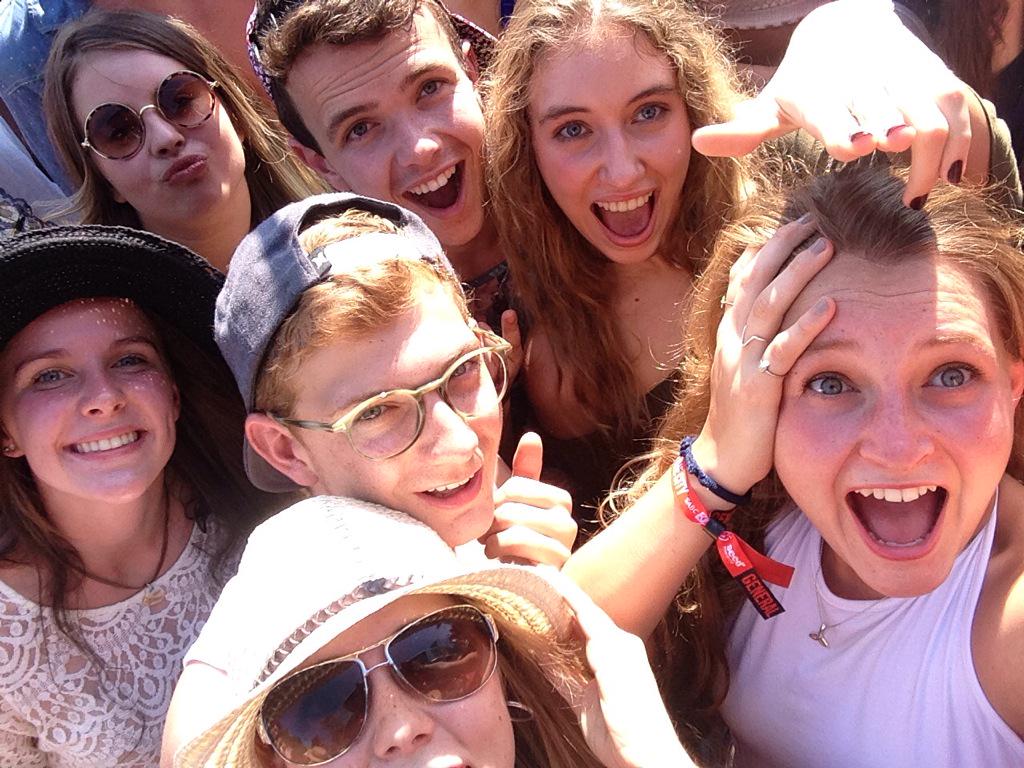 Cambee_vdb's tweet photo. #liveloud #VITC2015 http://t.co/Aguac5QjHX