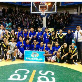 AlbertusAri02's tweet photo. Babak utama...#doeta"basketball#jrblindonesia http://t.co/weOlQGuNEY