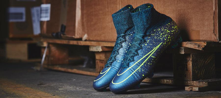 WOW !!! RT<a href="/ProD_Soccer/">Pro:Direct Soccer</a>: Superfly in Squadron Blue.