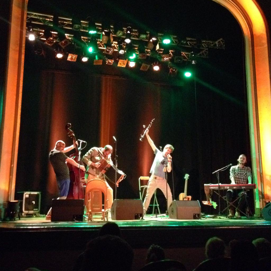 JeunessesM75's tweet photo. A l'aise Blaise @ Petit Theatre Mercelis w/ festival @FrancoFaune now ! #JM75 #rallye #75heures @MusicFund_2005 http://t.co/fFD4ElBbRO