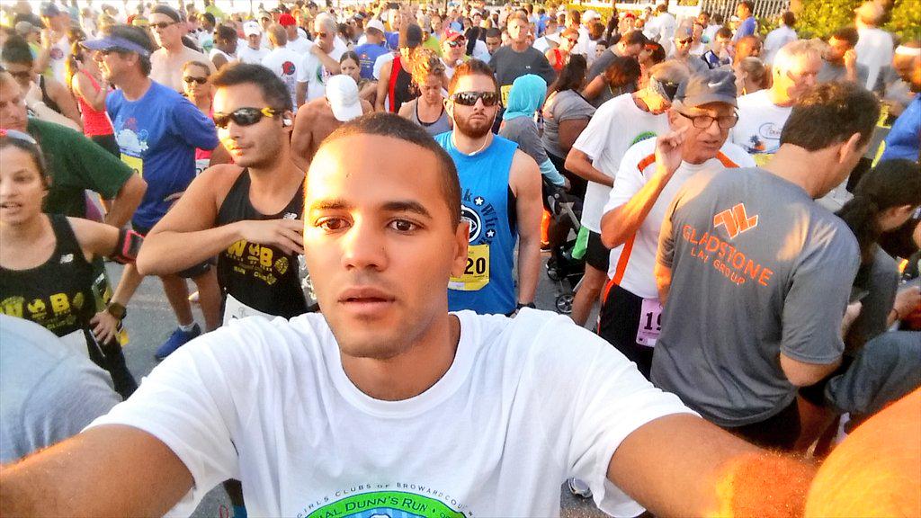 EricGoodenFL's tweet photo. Great time at the 19th annual @dunnsrun supporting The Boys and Girls Club. #supportouryouth #education #mentorship http://t.co/JGZTopiEDy