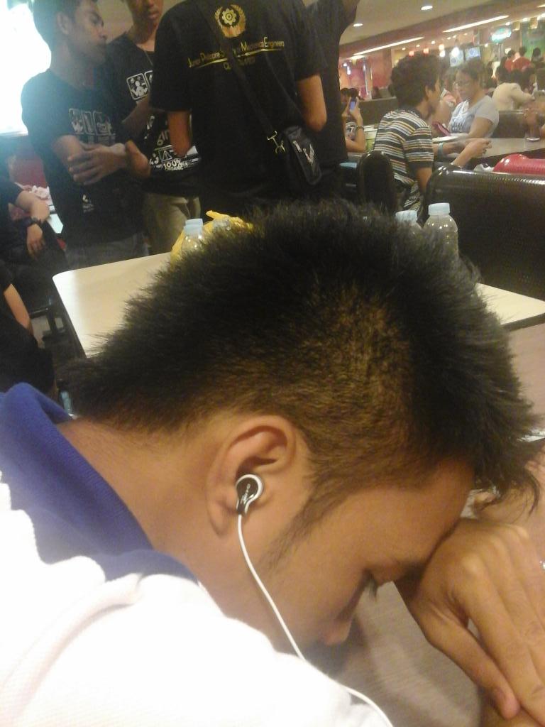 dextertabunon's tweet image. Earlier at SM city cebu. Kapoy huwat

 #MechanicalEngineeringConference  #soundtrip #SoundsGoodFeelsGood