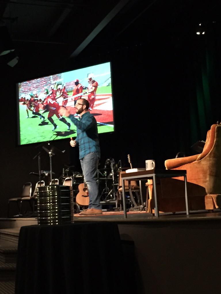 NielsenTodd's tweet photo. My friend @EricLapata sharing God's Word @TheChapelTweets #LearningtoFollow #TheCircle http://t.co/MMWos50Dtv