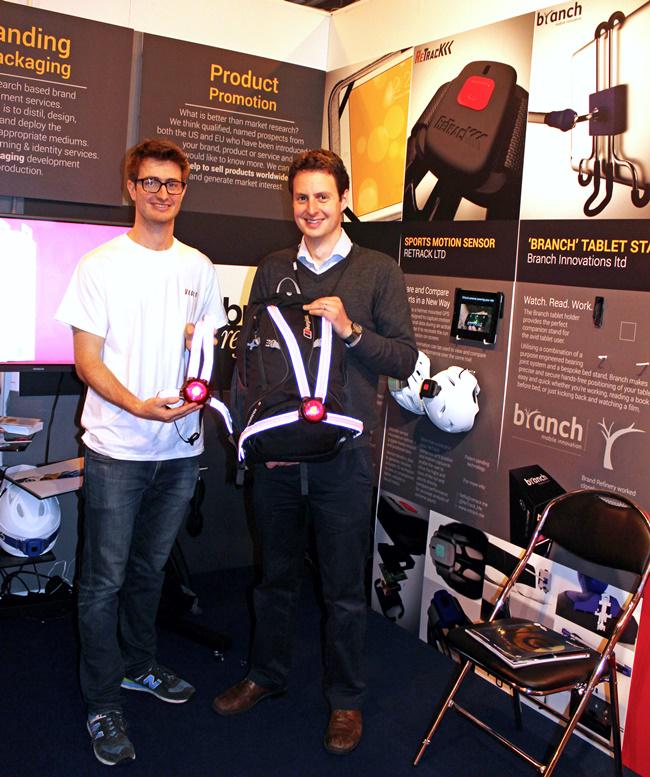 Cheltenham-business D2M Innovation helps #Veglo shine a light on bicycle safety with the #Com… bit.ly/1JNTqjF