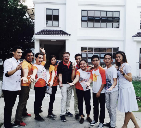 JuliaLabsJesus's tweet image. BSHRM Officers with Sir Dinky Munda! ACE Leaders :) #IAmACE #PWC2point0 stole the pic from our baby's twitter! XD