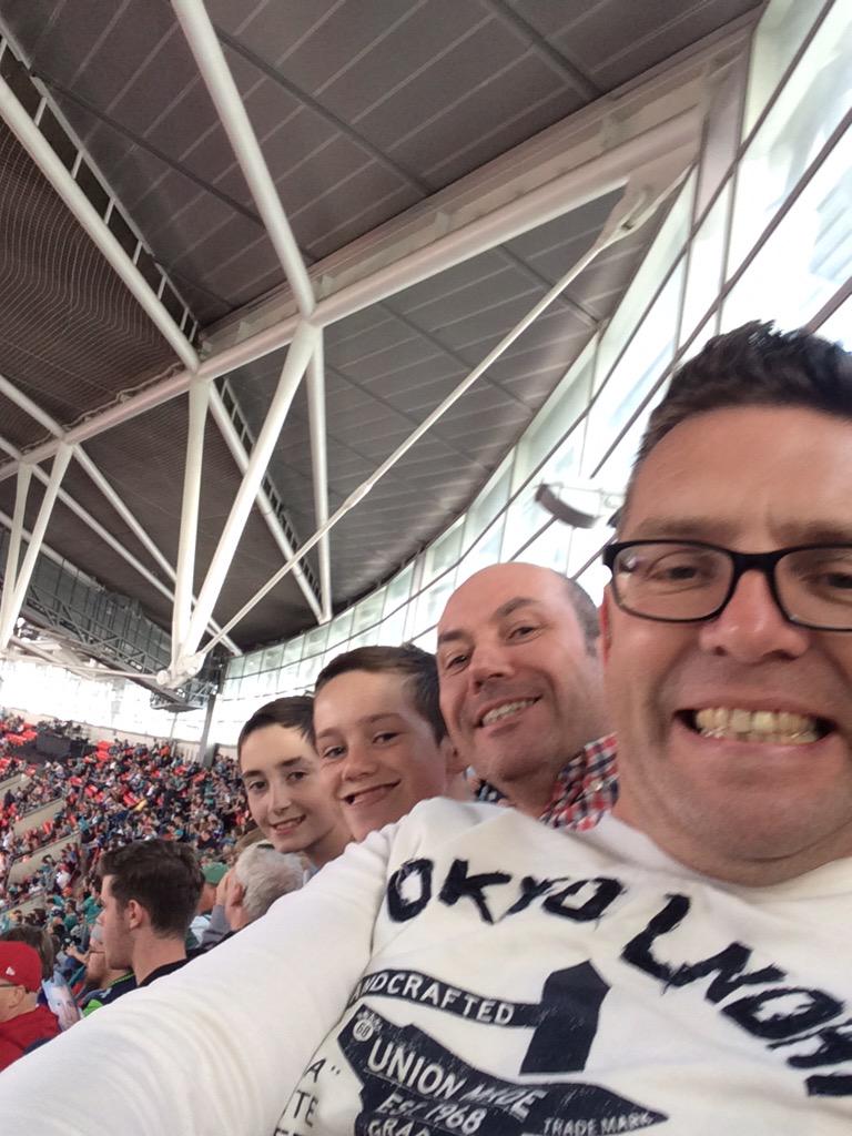 cakehunter's tweet image. At Wembley - on American soil for the day! Come on Dolphins! #NFLUK