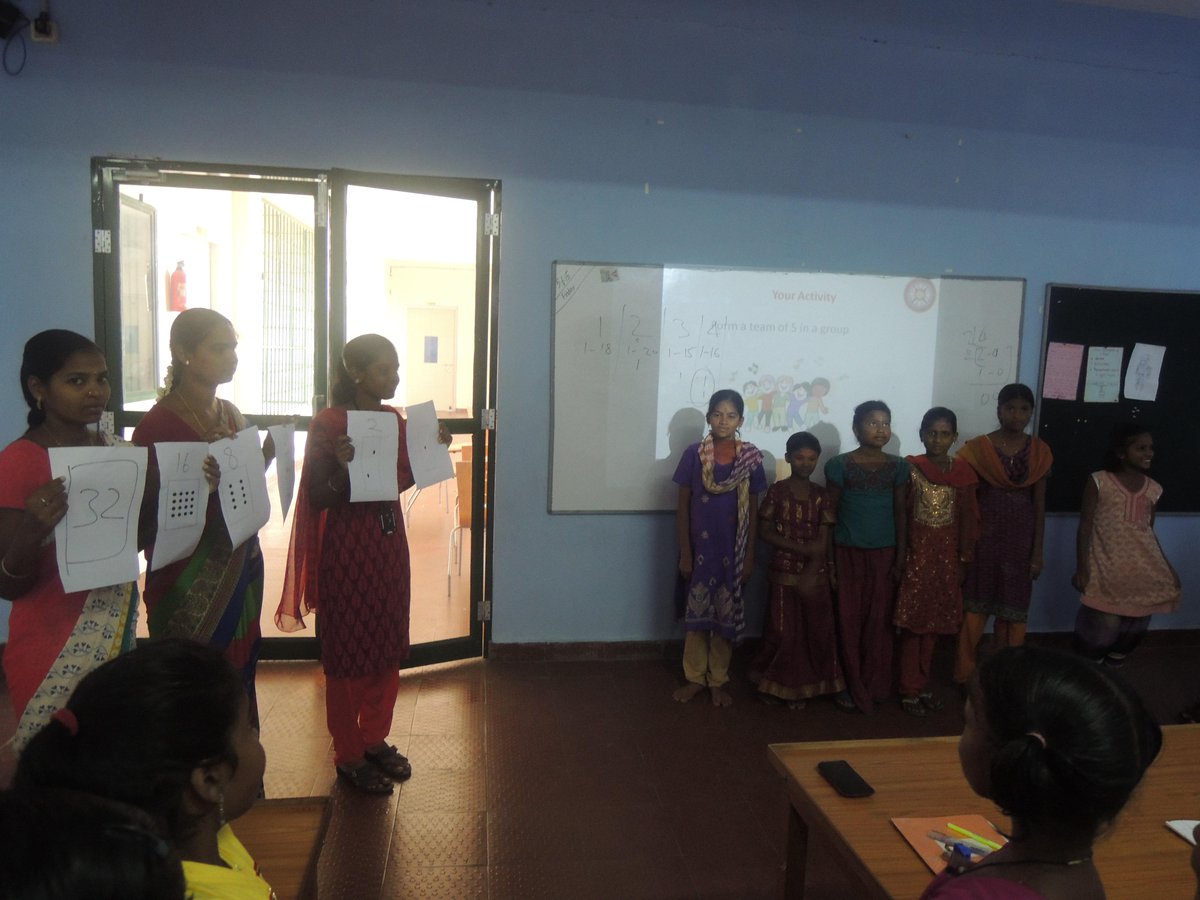 IndianGirlsCode's tweet image. Indian Girls Code are learning #BinaryCoding with fun #CSUnplugged games. #GirlsWhoCode #STEM #KidsWhoCode #Coding