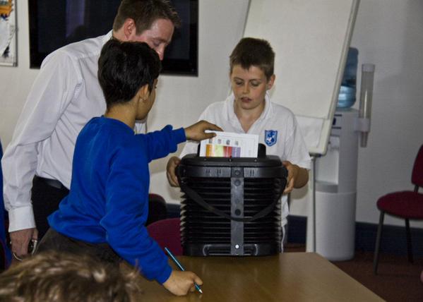 GenYesScot's tweet photo. Education Scotland launch youth politics resource to encourage engagement in democracy: http://t.co/YtLUKcxXz1 http://t.co/uJU2L0TXyb