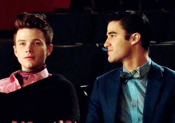 MUGlWARATOM's tweet photo. The way Darren stares at Chris #5yearsofcrisscolfer http://t.co/ukC1JKkR0Z