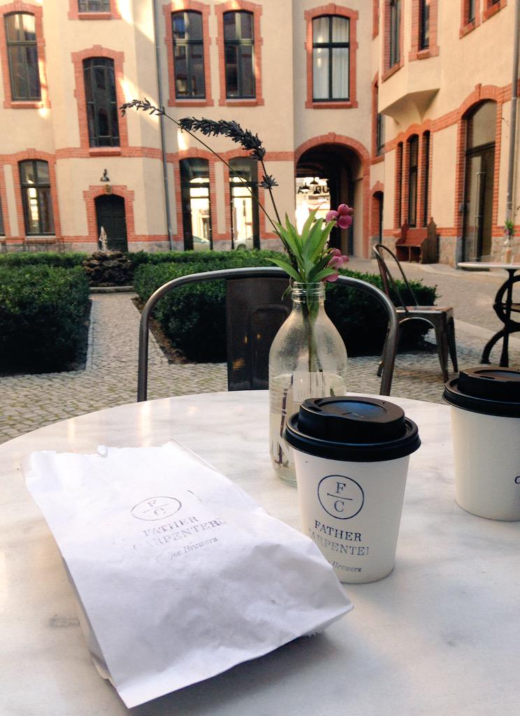 Cerimakes's tweet photo. Best coffee in #Berlin @fathercarpenter http://t.co/2Pyy5l6bSf