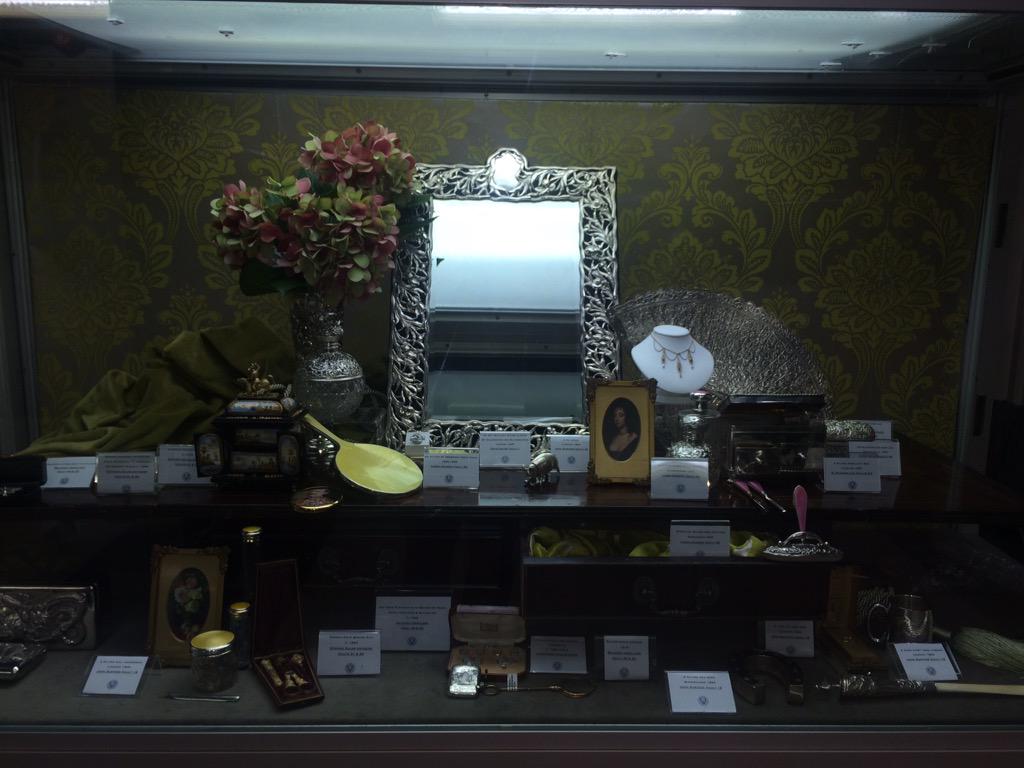 londonsvaults's tweet photo. To all Downton Abbey fans - our latest exhibition curated by Jessica Fellowes #Downton #silvervaults http://t.co/3tnU3QLfFy