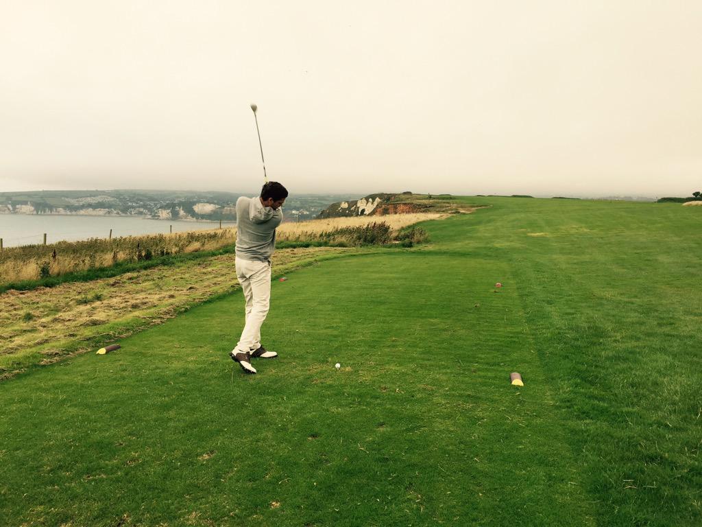 everynowandben's tweet photo. Amazing round! #checkintogolf #axecliff http://t.co/6x9FLPgey8