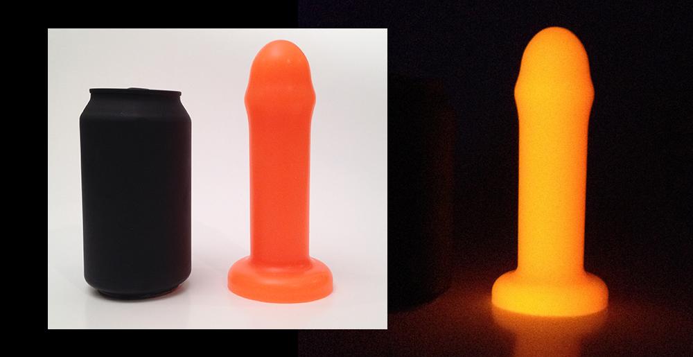 SplitPeaches's tweet photo. Boo!! Ready for Halloween!! This FLORESCENT Dildo GLOWS under a black light!! https://t.co/zLfgO16won #sextoys #dildo http://t.co/wB9F9DbTHb