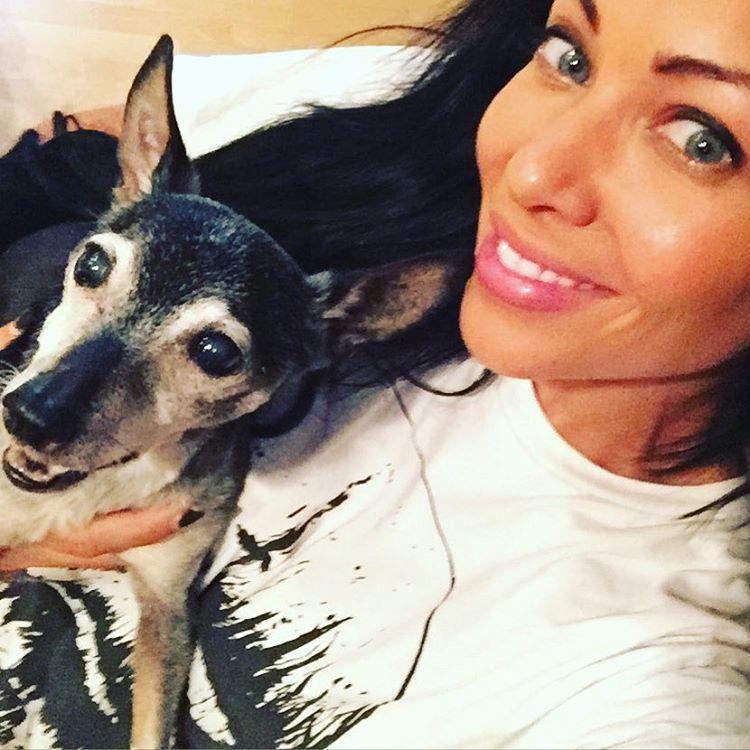 (^^)/ Happy Birthday  Carla Harvey!!!!! 