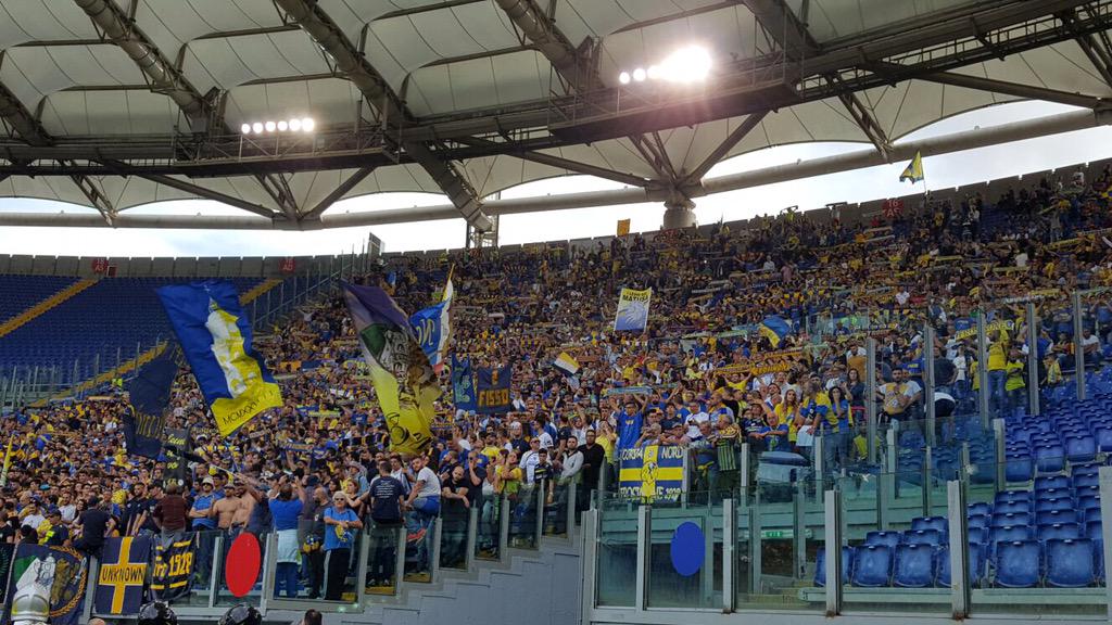 Frosinone1928's tweet image. #LazioFrosinone #SerieA
Che spettacolo nel settore ospiti dello Stadio Olimpico! #PazzodiTe