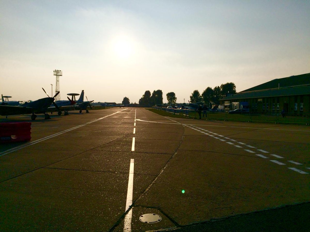 RAFBBMF's tweet photo. That's all folks. The sun sets on another successful LLA day. http://t.co/RZ1FettkTF